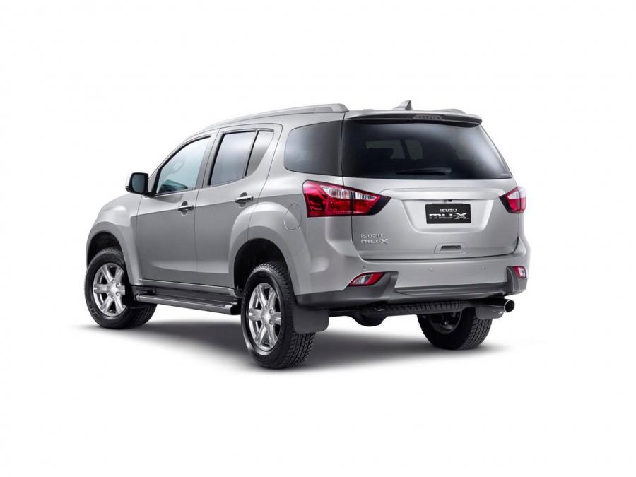  Isuzu MU-X 2013 года  (фото 25 из 30)
